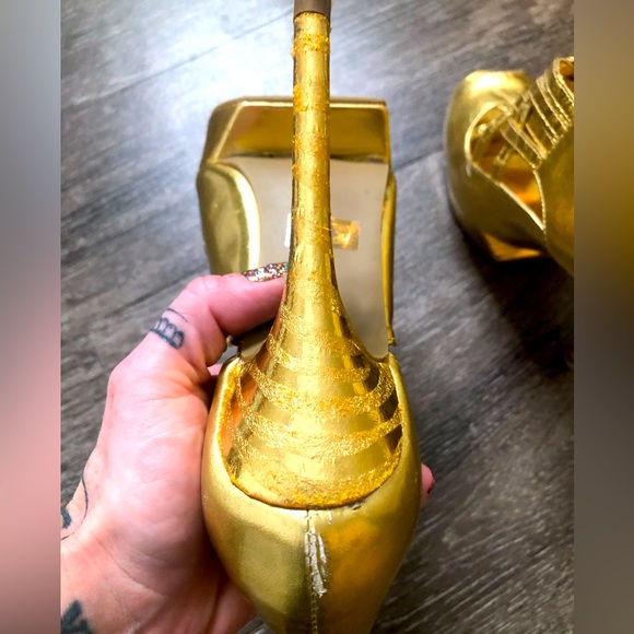 Wild Rose gold heels - Picture 5 of 9